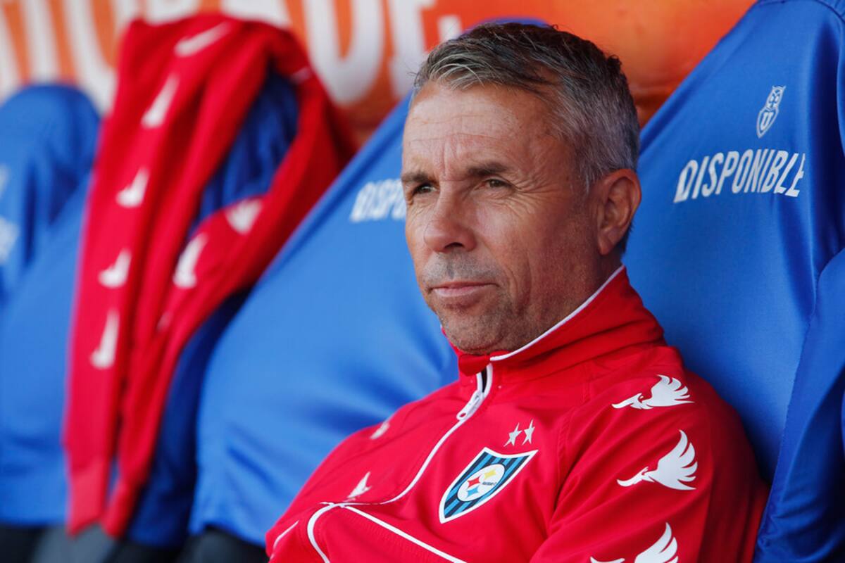 Gustavo Álvarez está muy cerca de convertirse en nuevo DT de la U. Foto: Aton.