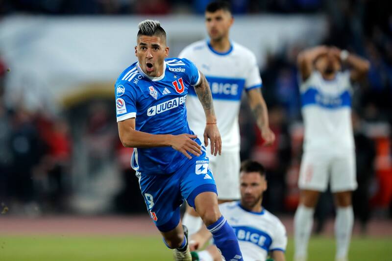 Leandro Fernandez, en un Clásico Universitario.