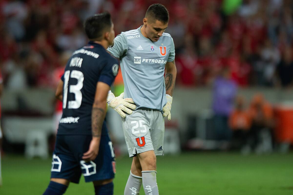 Cristóbal Campos en su debut con Universidad de Chile. Foto: Aton.