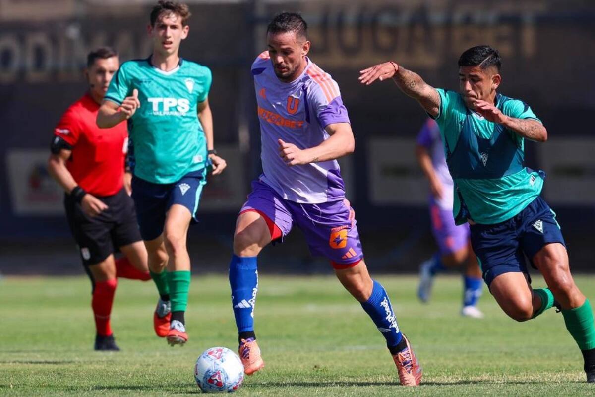 Derrotó a Santiago Wanderers con doblete de Octavio Rivero. Foto: Prensa UCH.