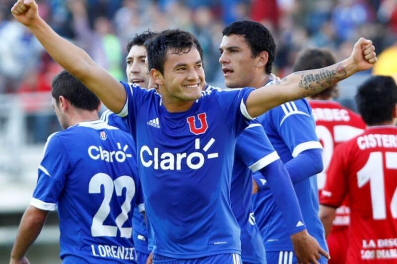 Charles Aránguiz está cada vez más cerca de volver a la U.