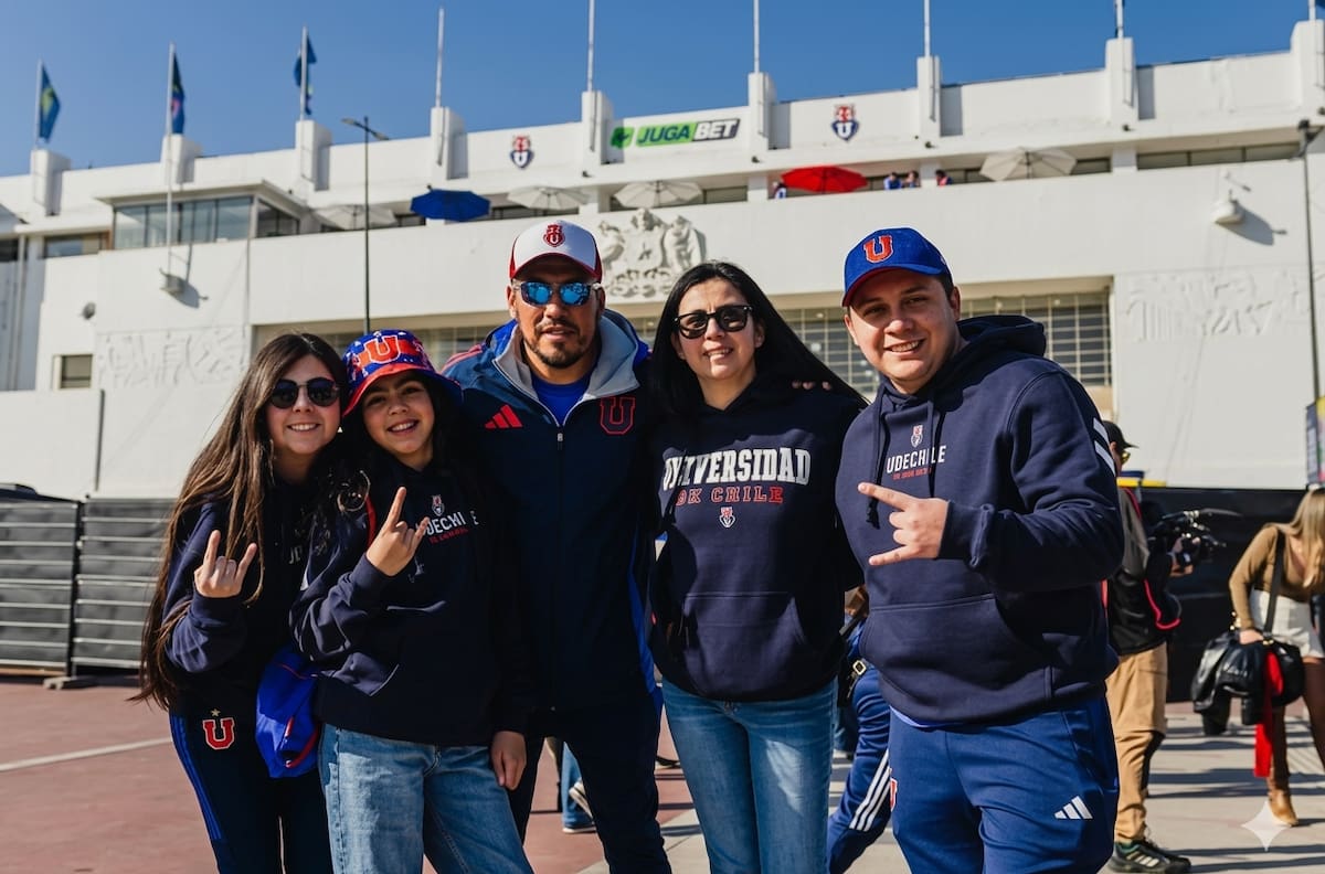 Hincha vetada por la U confiesa qué le grito a Paqui y revela llamada de Azul Azul: “No soy delincuente, solo apasionada”