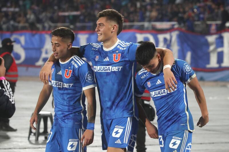 Universidad de Chile goleó al SAU por Copa Chile
