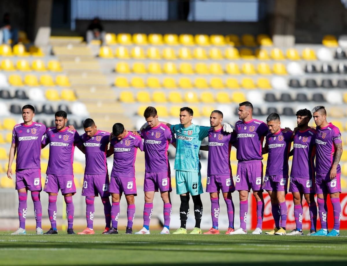 Fabricio Formiliano y Antonio Díaz en un partido de la U.