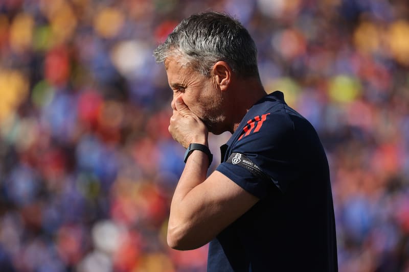 Gustavo Alvarez, entrenador de la U en la última victoria ante Palestino. Foto: Aton.
