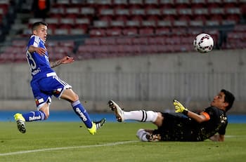 Ganó títulos con la U, se retiró a los 26 años y ahora salió campeón con el club de su barrio