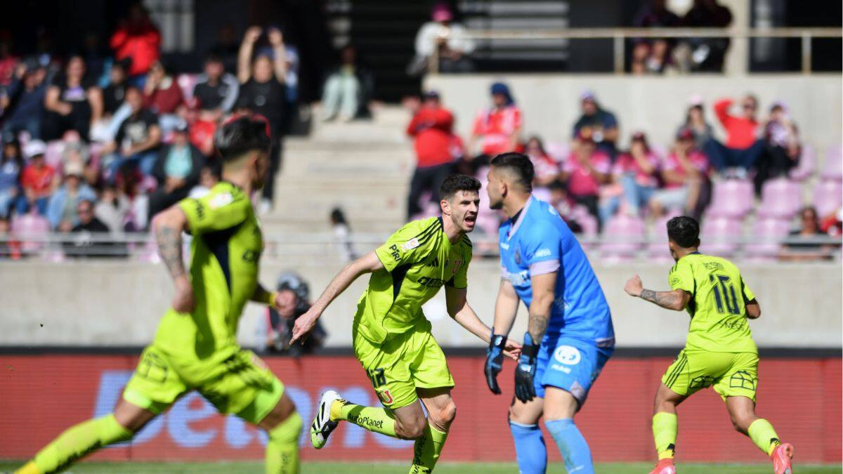 Día y horario antifútbol para partido de la U en la Liga de Primera