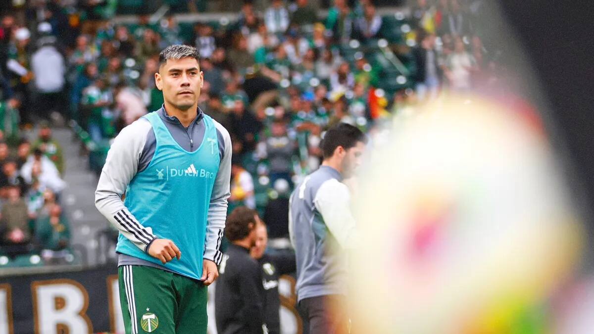 Felipe Mora y la U, dos caminos que se van a volver a juntar tarde o temprano