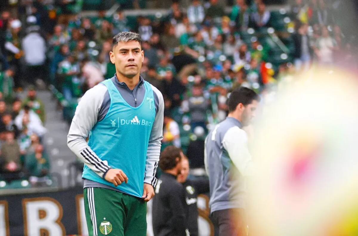 Felipe Mora y la U, dos caminos que se van a volver a juntar tarde o temprano