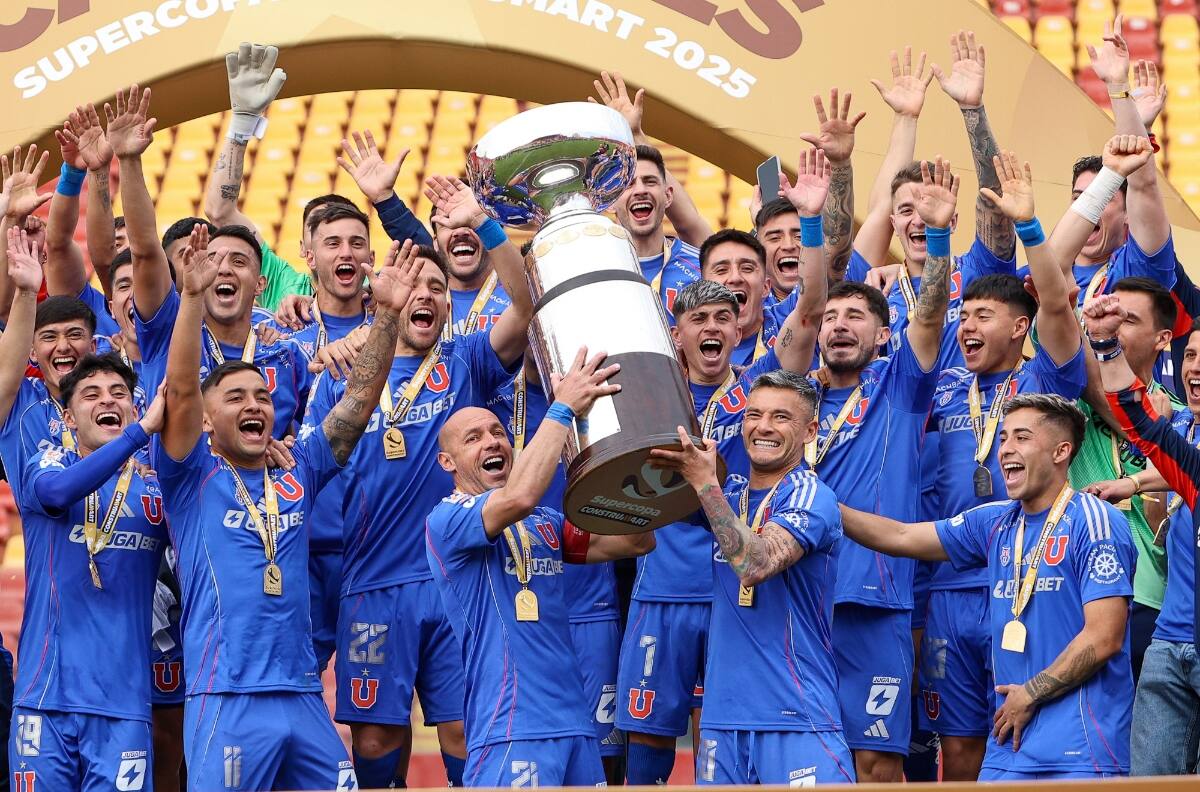 Director de Azul Azul tras goleada de la U a Colo Colo: “Vayan a llorar a la iglesia, indios tramposos”