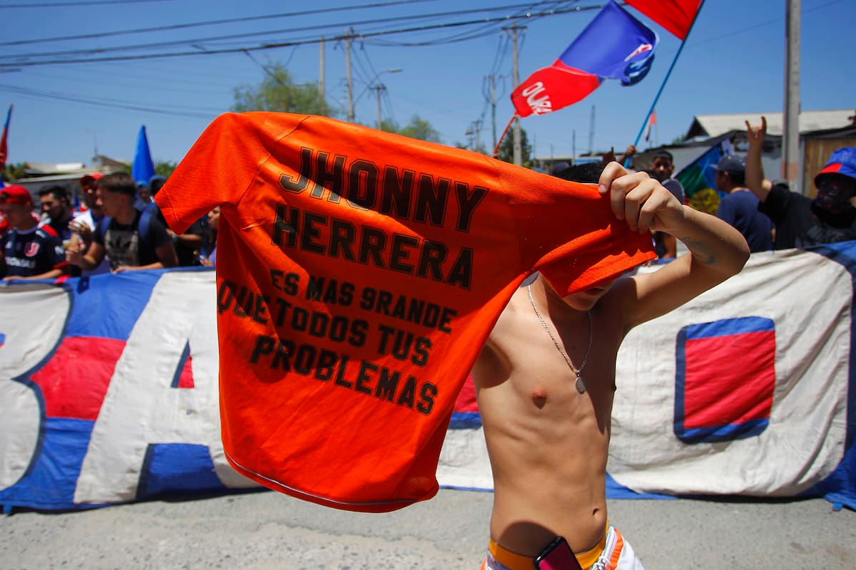 Manifestación en apoyo a Johnny Herrera (2019).