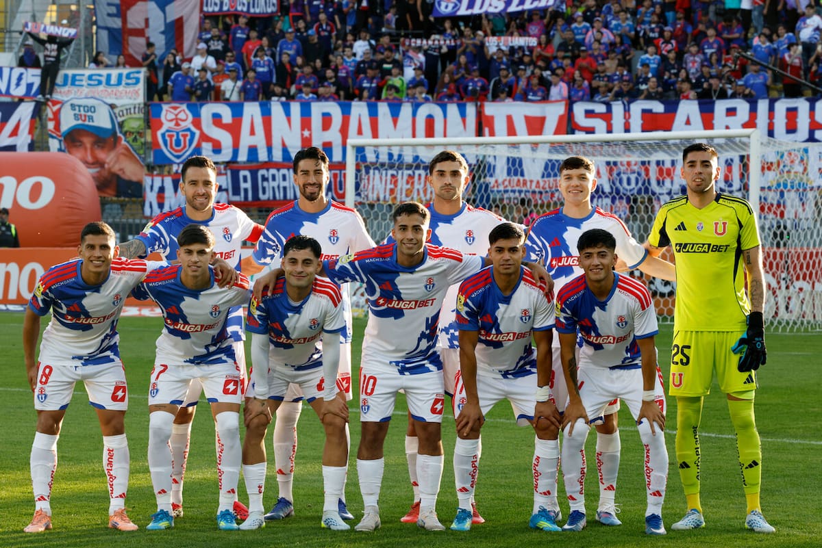 Los Azules consiguieron un pálido empate ante Everton. Foto: Agencia Aton.