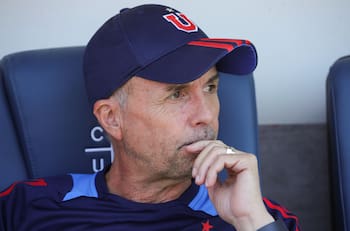 La “plaga” que ha golpeado a Gustavo Álvarez en la U durante las últimas semanas