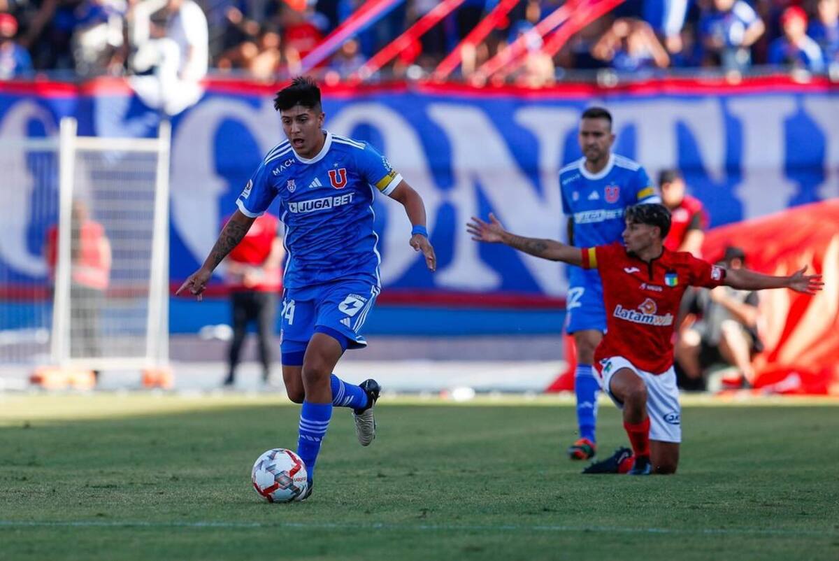 Marcelo Morales aún no renueva contrato con la U. Foto: Aton.