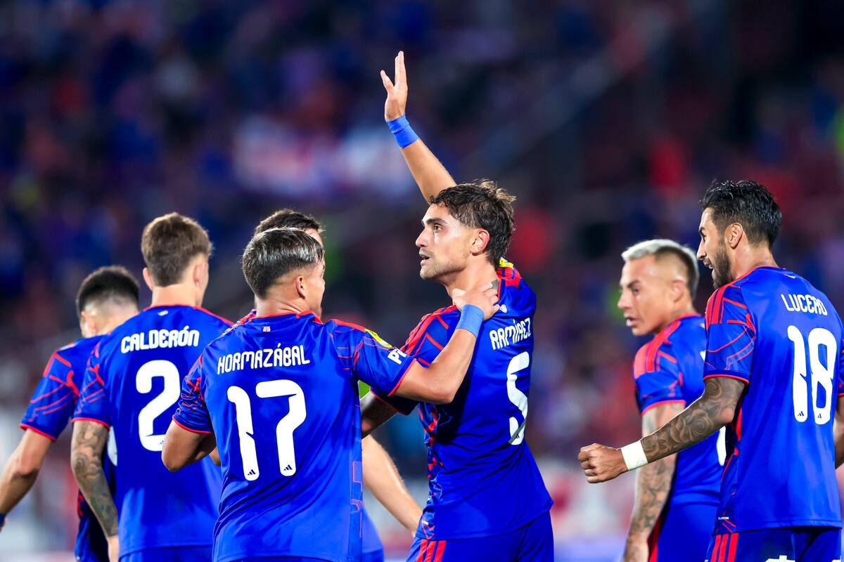 Nicolás Ramírez celebrando su gol ante Limache