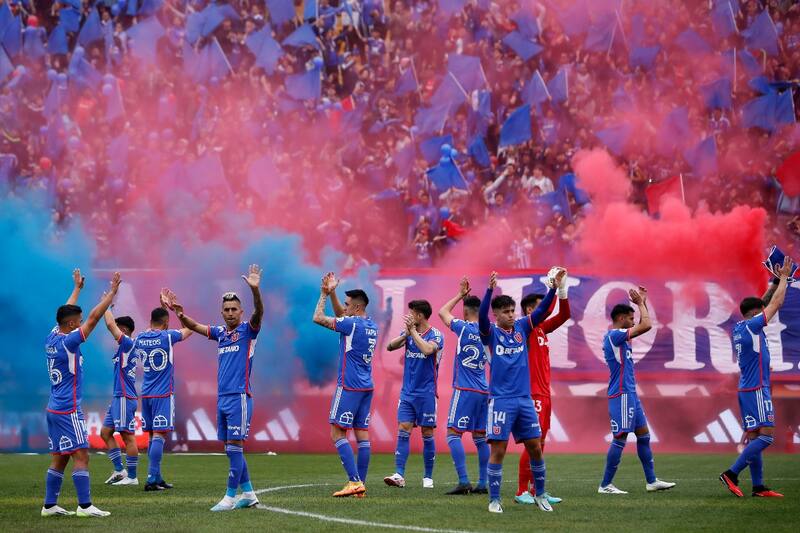 en su recibimiento ante Colo Colo.