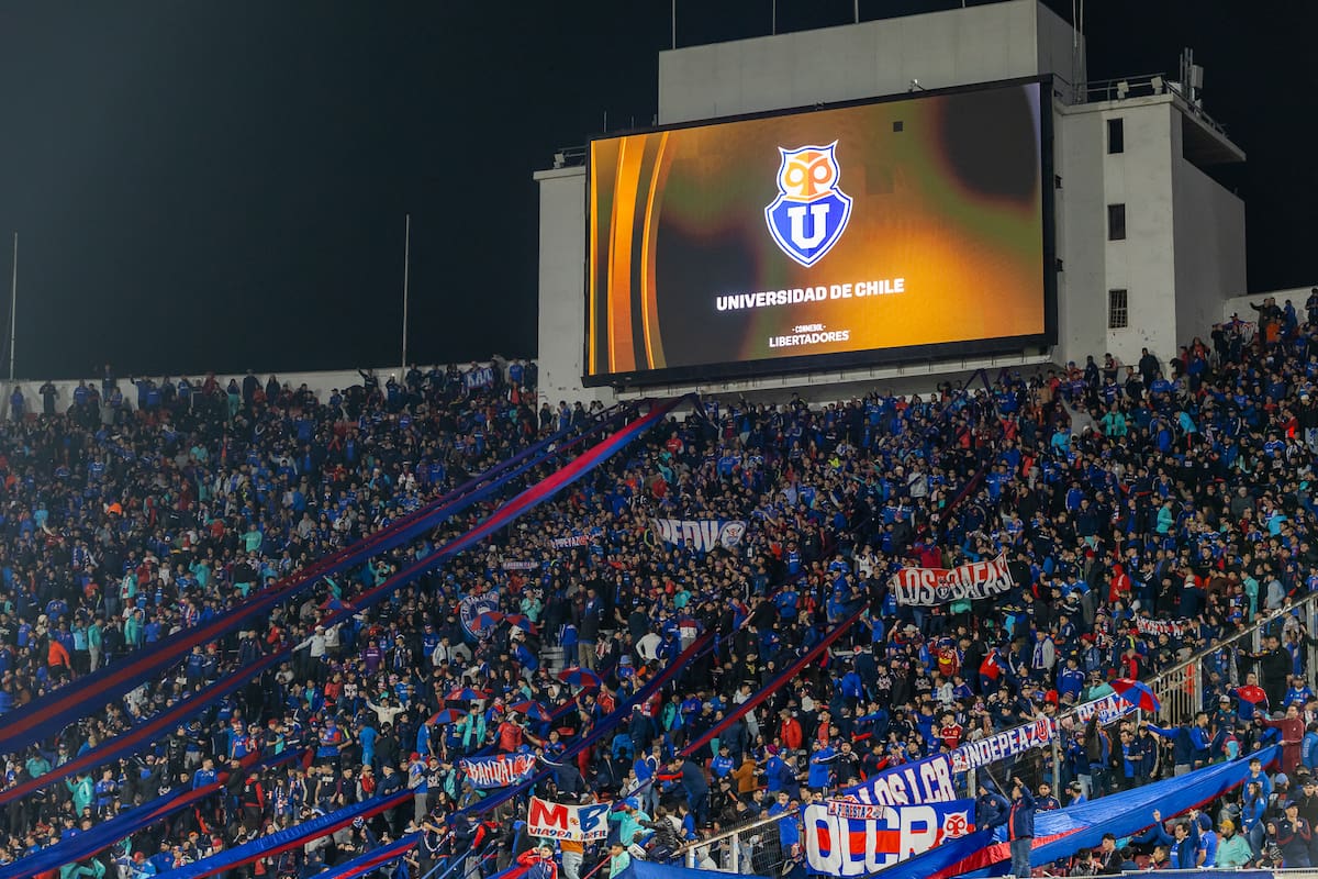 Barra Universidad de Chile, Estadio Nacional.