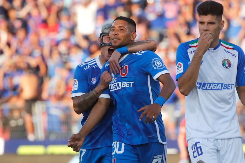 El jugador de Universidad de Chile Cristian Palacios.