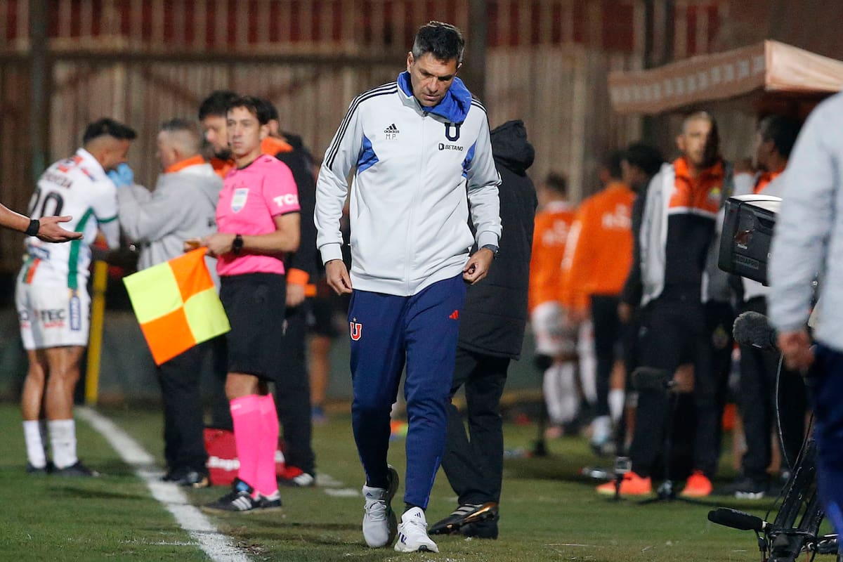Mauricio Pellegrino, entrenador de Universidad de Chile, busca variantes para el segundo semestre. Foto: Agencia Aton.