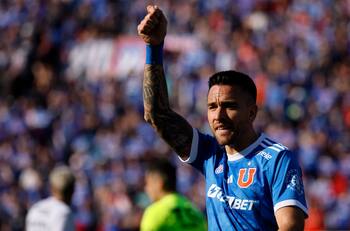 Encontró los abrazos: Matías Zaldivia festeja más en la U que en Colo Colo