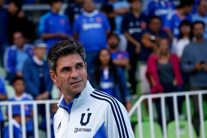 El entrenador de Universidad de Chile, Mauricio Pellegrino. Foto: Agencia Aton.