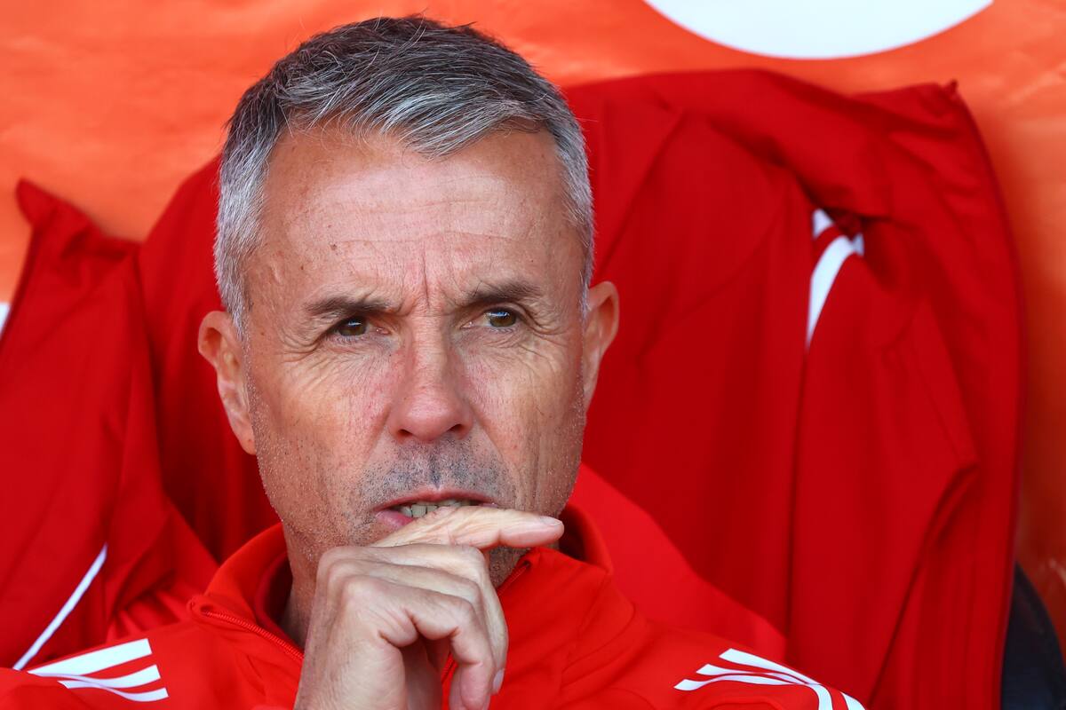 Gustavo Álvarez.