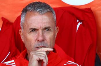 Gustavo Álvarez toma otra vez una sorprendente decisión en la U