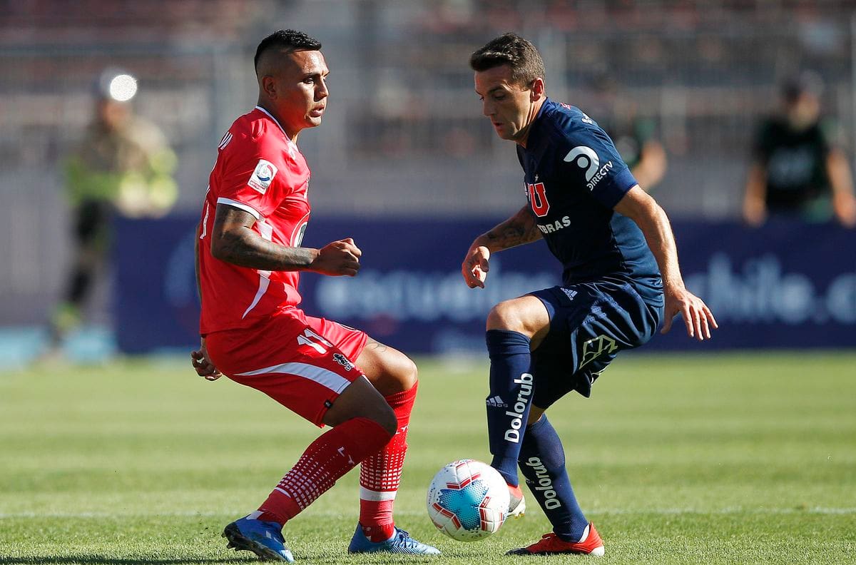 Leo Rodríguez llegó hasta el Nacional para ver partido de Universidad de Chile