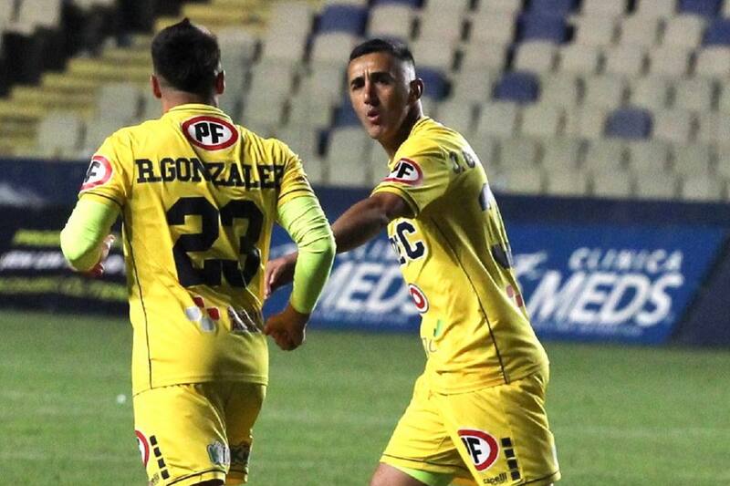 El Campanil empató ante Deportes Santa Cruz.