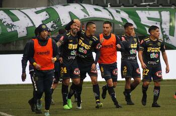 Los petrodólares comienzan a moverse: Universidad de Concepción da el primer golpe al mercado