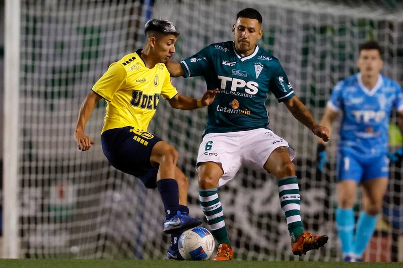 abrirá la fecha 25 de la Primera B contra Santiago Morning. Wanderers, por su parte, juega de local contra Santa Cruz.