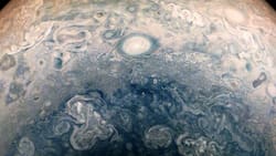 Son como pinturas de acuarela: NASA revela espectaculares imágenes de Júpiter