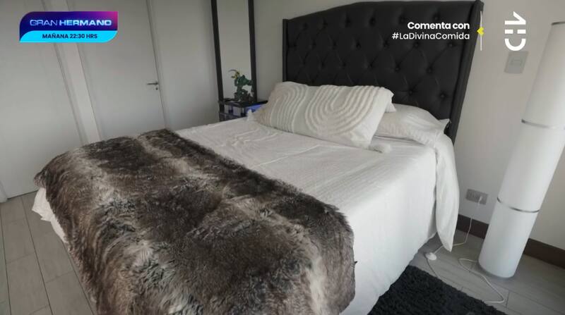 Así es la cómoda cama de Uriel Romero.