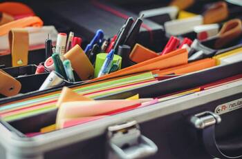 Vuelta a clases 2025: ¿Qué cosas NO te pueden pedir en la lista de útiles escolares?