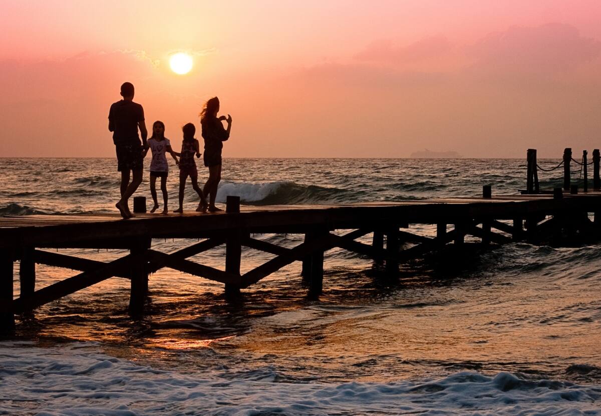 El Sernatur financia hasta el 80% de una "escapada" en familia. Pregunta en tu municipalidad | Foto: Befunky