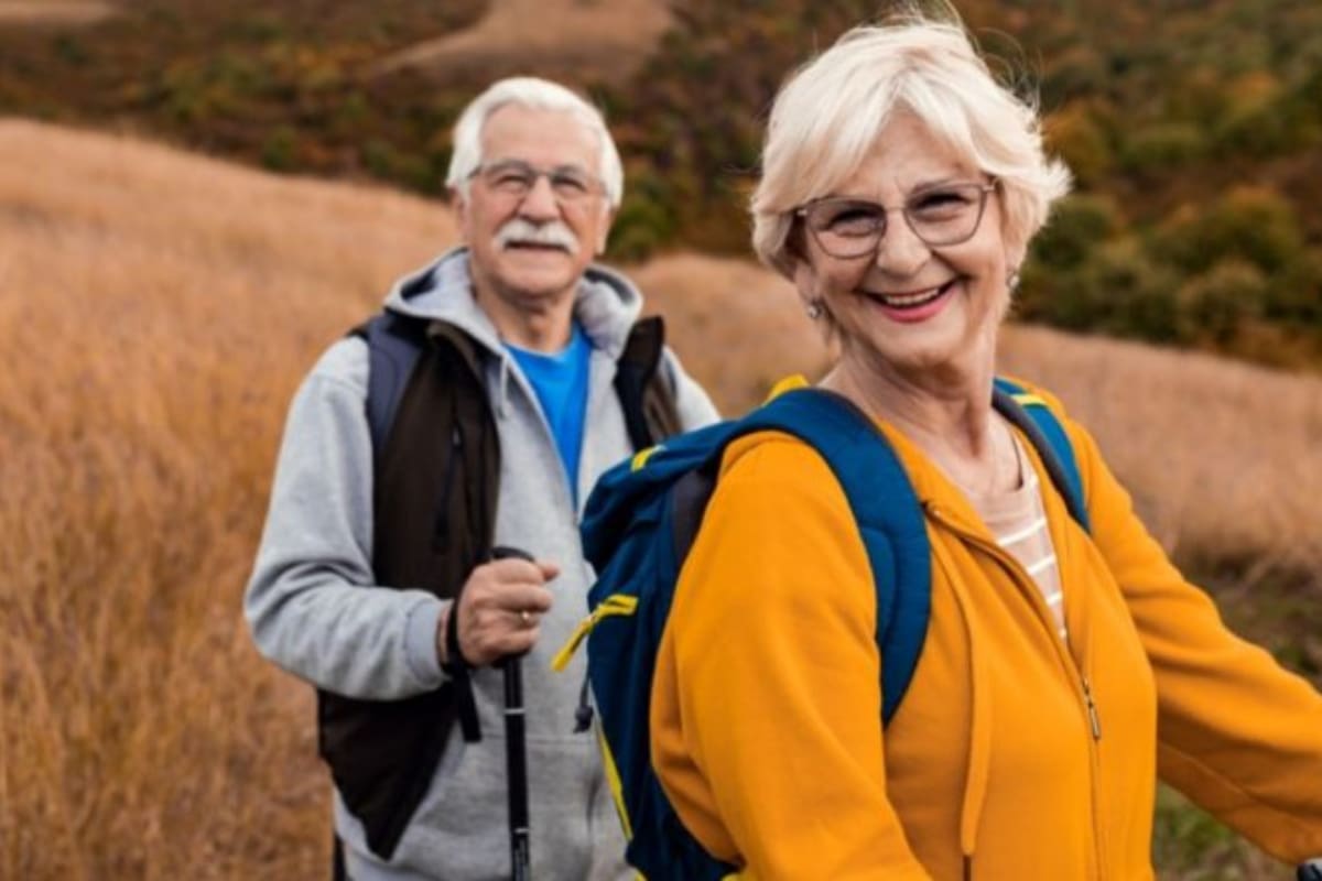 El programa de Sernatur permite que adultos mayores viajen por Chile con un importante descuento en sus paquetes turísticos. Créditos: Amortiguadores Gabriel.