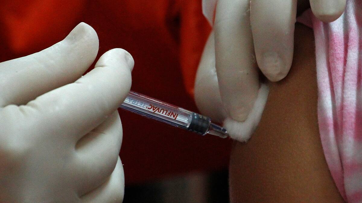 Autoridades brasileñas informaron muerte de voluntario en pruebas de vacuna de Oxford