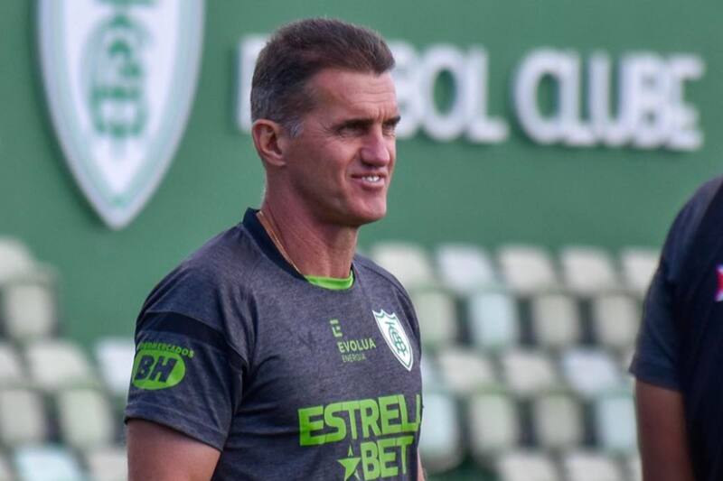 El entrenador del América MG tiene lista la estrategia para visitar a Colo Colo por Copa Sudamericana.