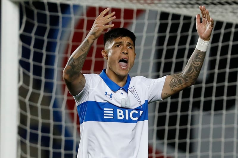 El defensor fue desvinculado por mutuo acuerdo con Cruzados. Foto: Agencia ATON.