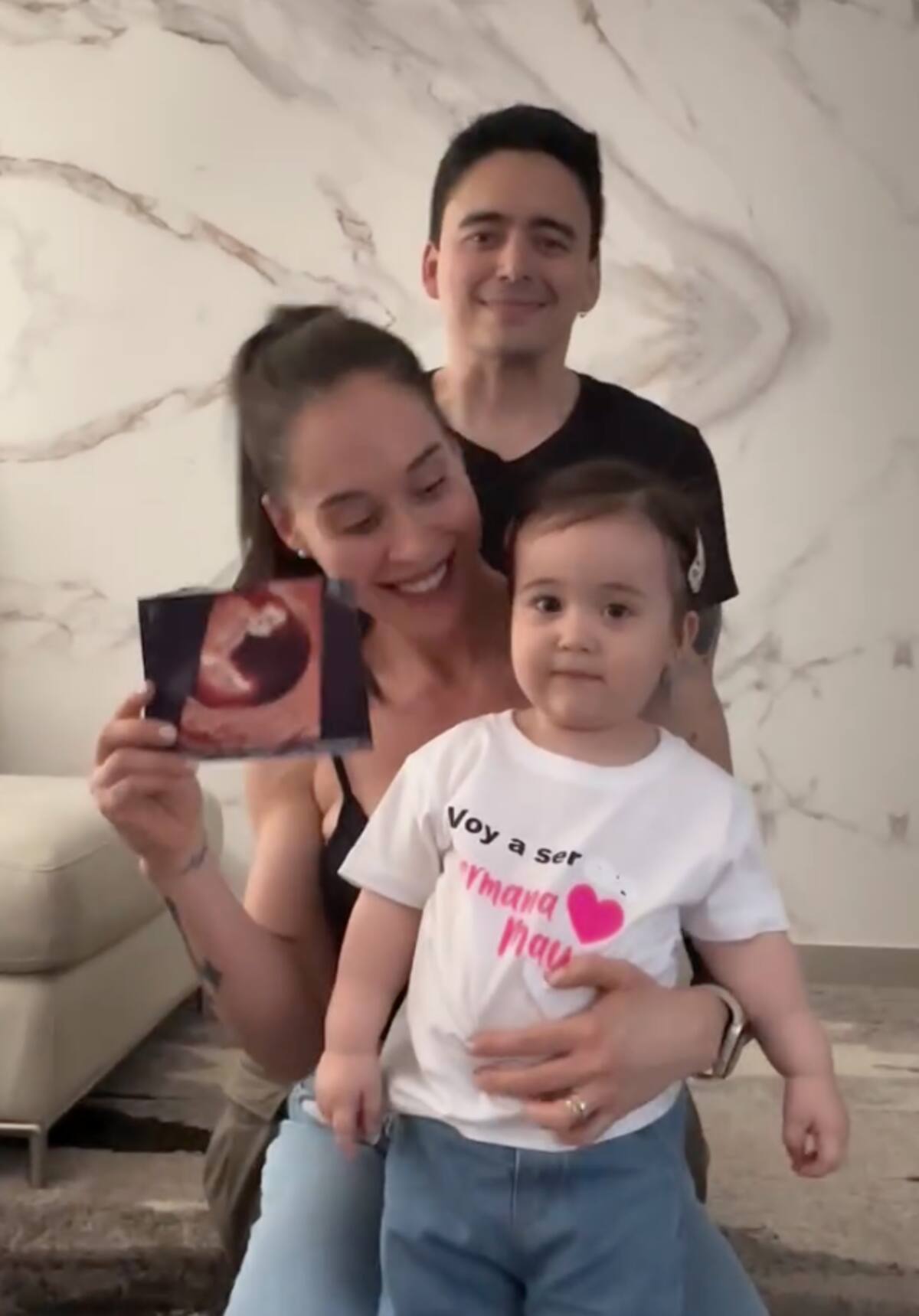 anunció que está esperando a su segundo hijo.