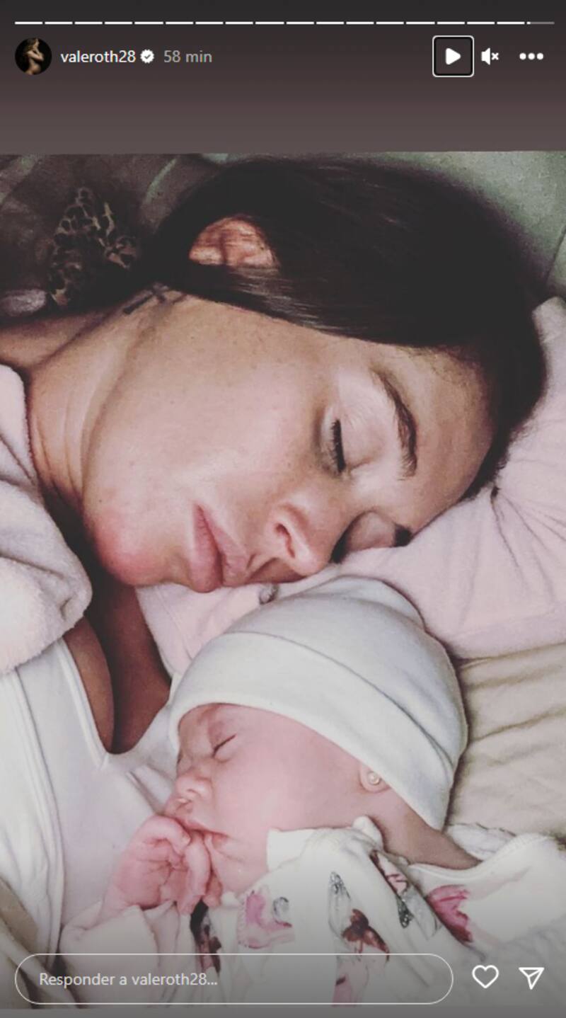 Vale Roth comparte las primeras fotos de su hija Antonia después de ser dada de alta.