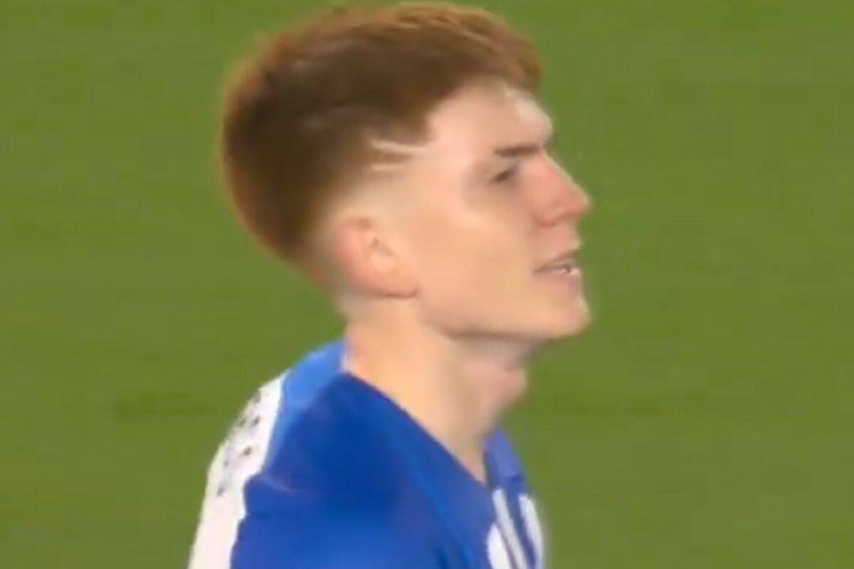 cometió el error que le costó el tercer tanto al Brighton ante Manchester City.