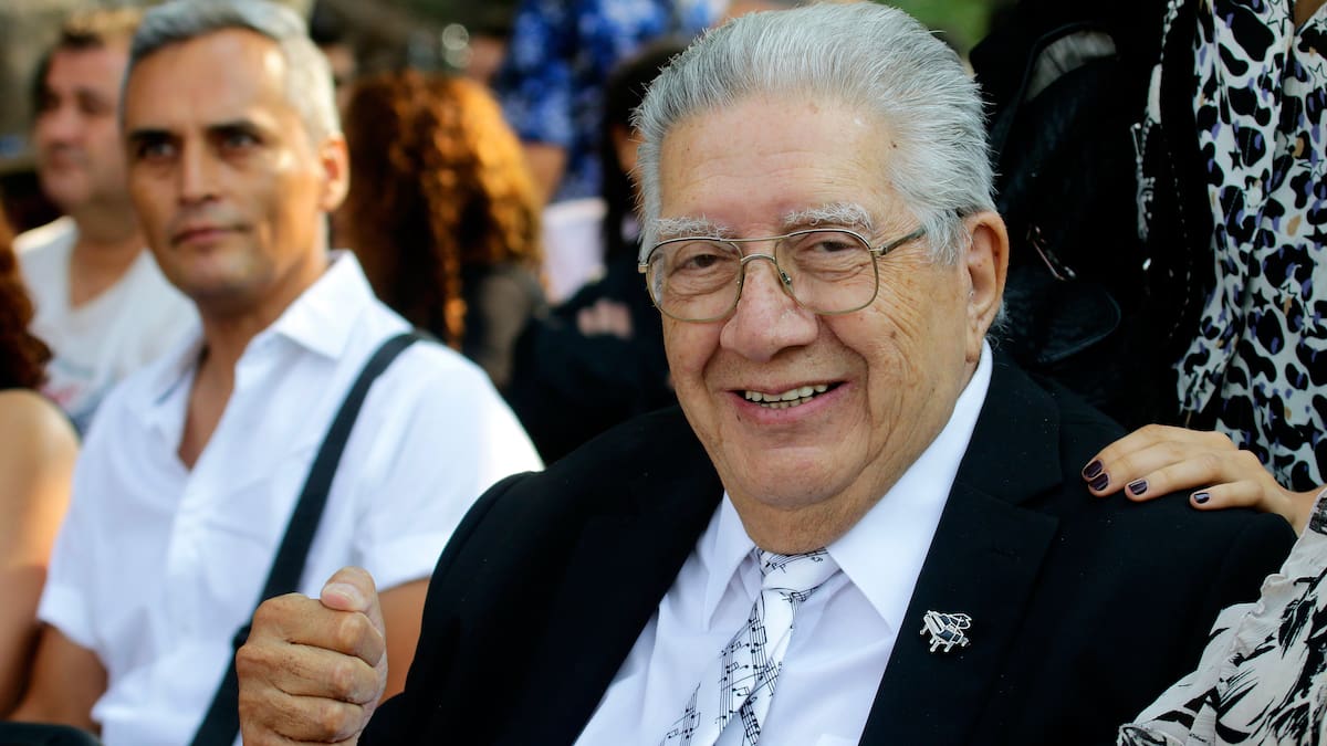 Valentín Trujillo recibe importante premio