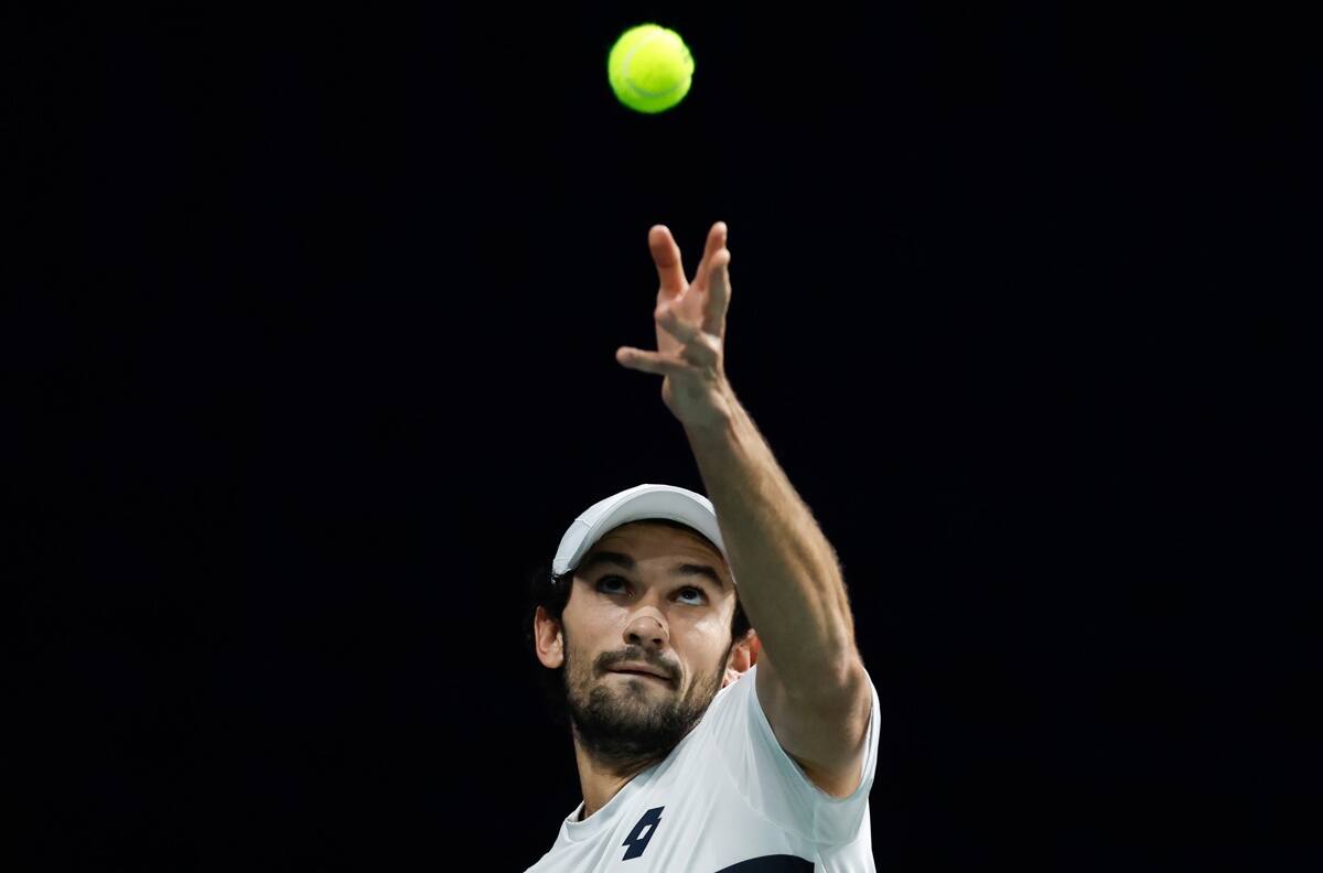 Sigue imparable: dio la sorpresa del siglo en el tenis y ya está en cuartos de final de París