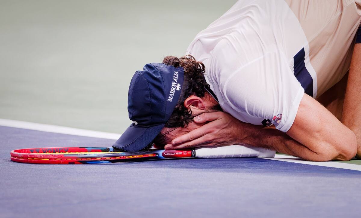 No lo puede creer y, en realidad, nadie: es el campeón de Shanghái. EFE