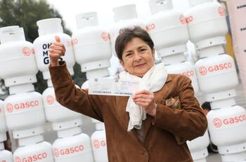 Importante comuna de la Región Metropolitana entregará vales de gas a sus residentes: tienen un gran descuento