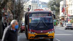 VIDEO | Registran peligroso retroceso de micro durante marcha de estudiantes en Valparaíso