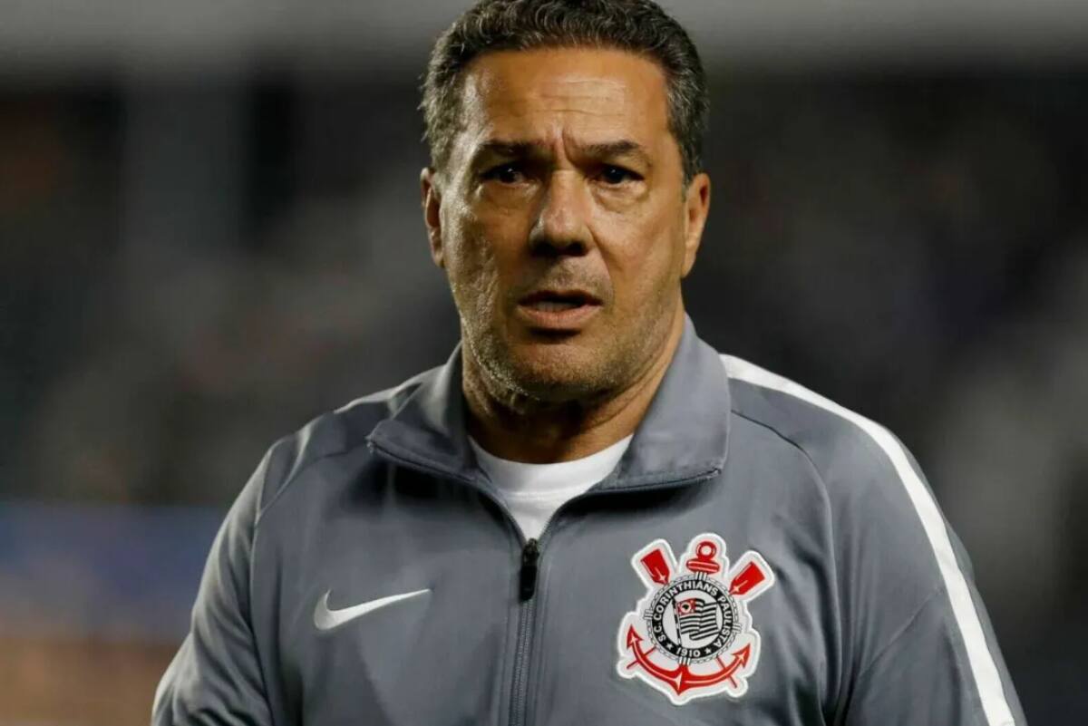 Vanderlei Luxemburgo dejó malas impresiones en su último paso por Corinthians.