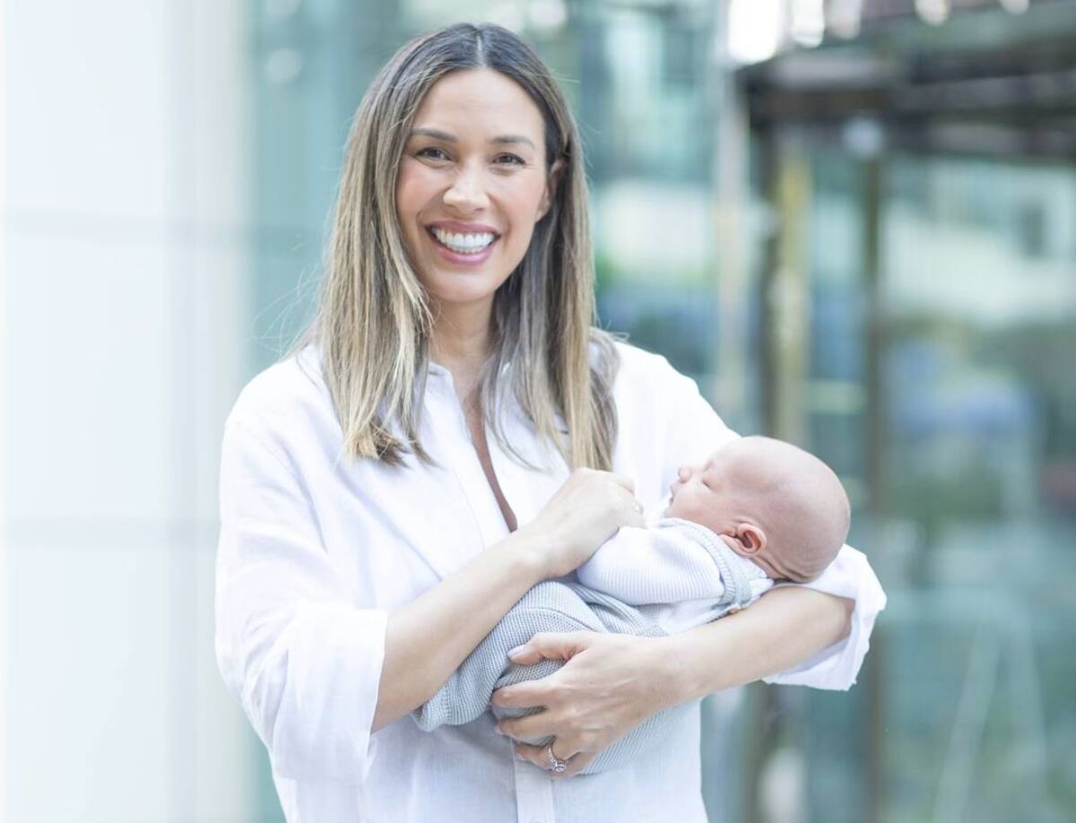 junto a su pequeño Teo