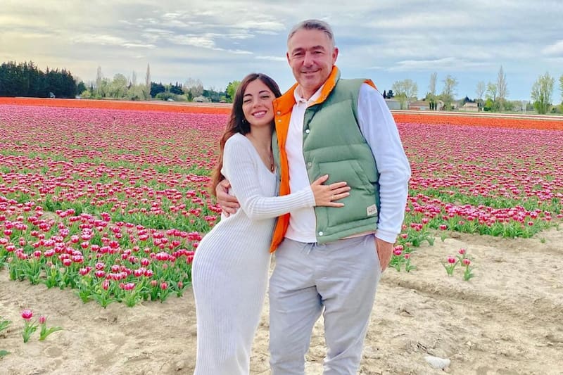 Vanessa Aguilera junto a Manuel Virgilio.